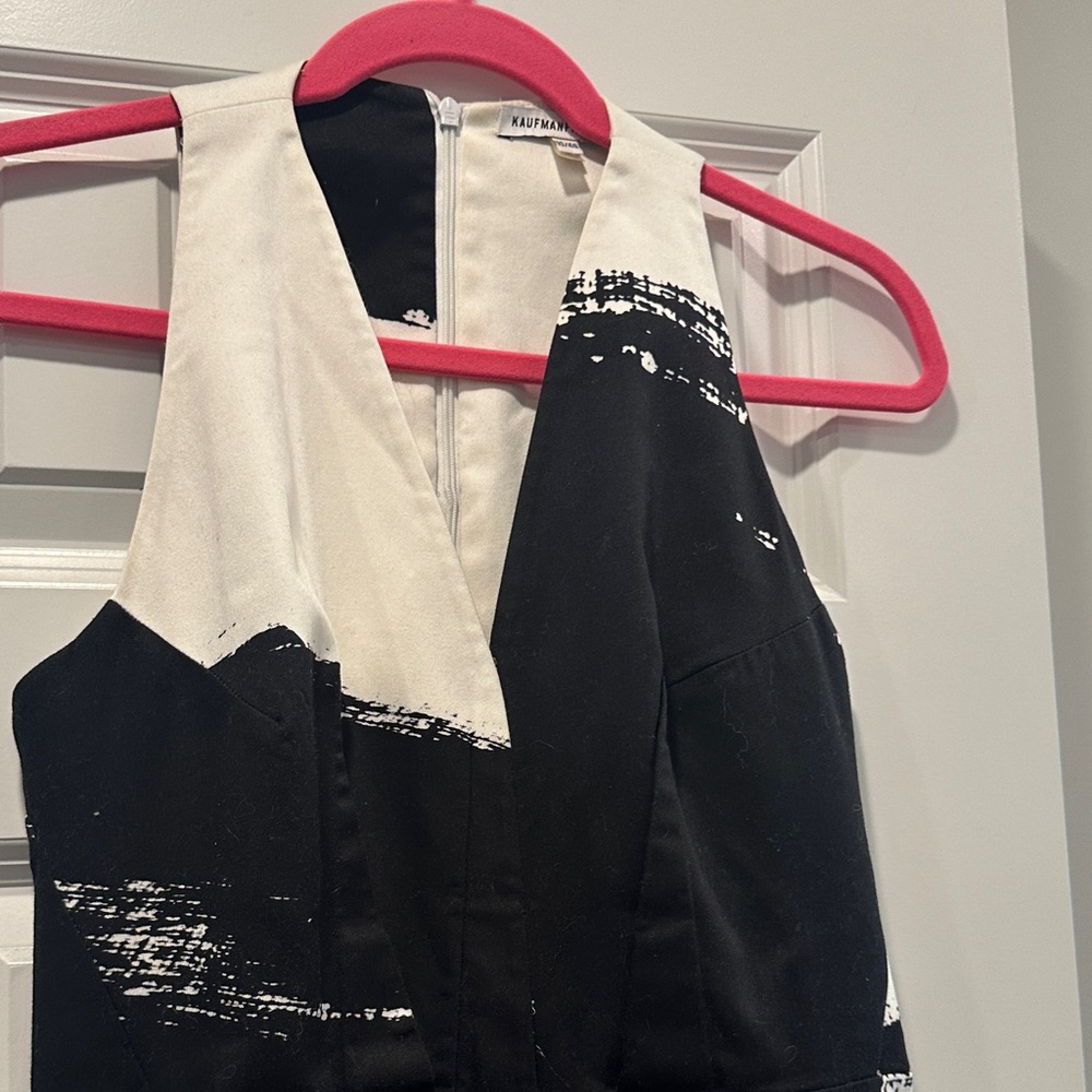 KaufmanFranco Black and White Sleeveless Dress in perfect condition - Picture 4 of 10